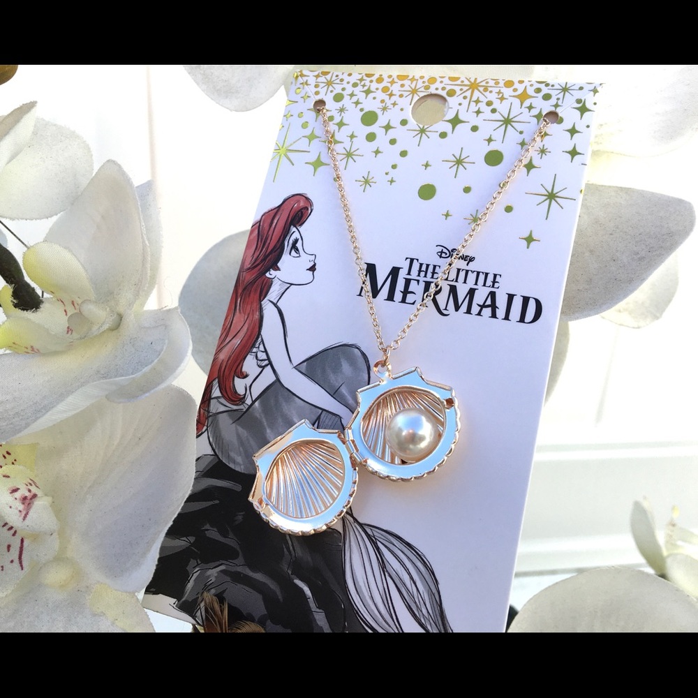 Seashell 🐚Locket Necklace - Picture 5 of 8